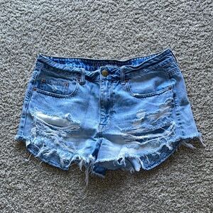 American Eagle Hi-Rise Festival Shorts